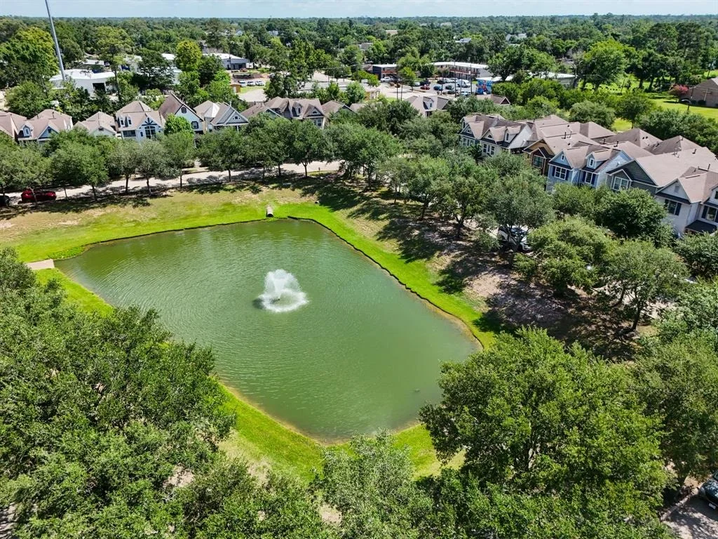 Photo of 4618 Oak Laurel Lane
