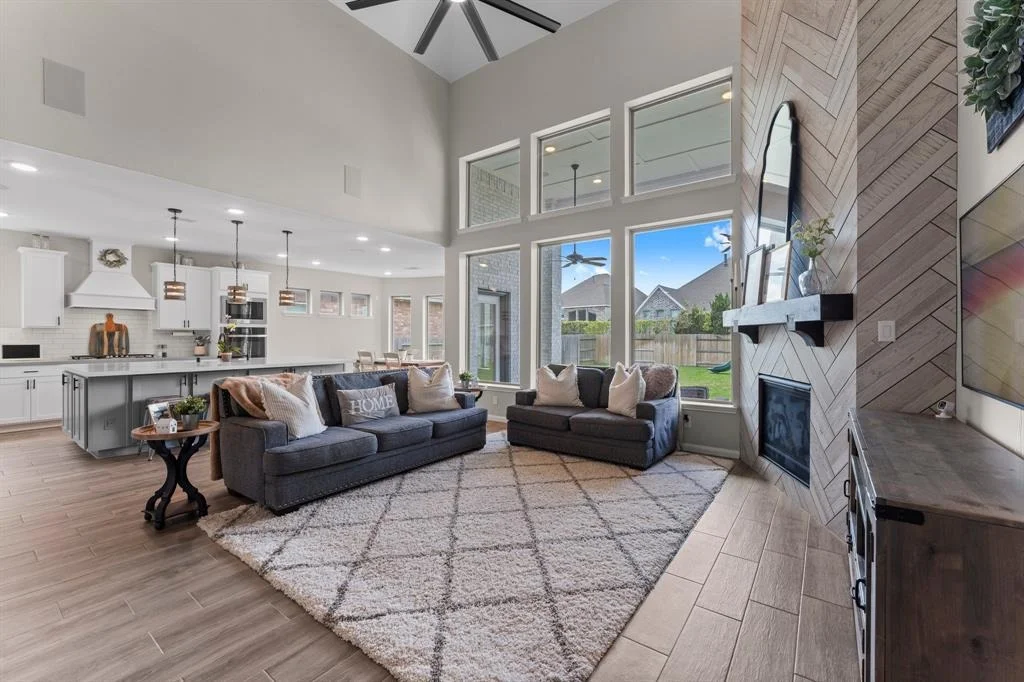 Photo of 2810 Kingly Pine Trail