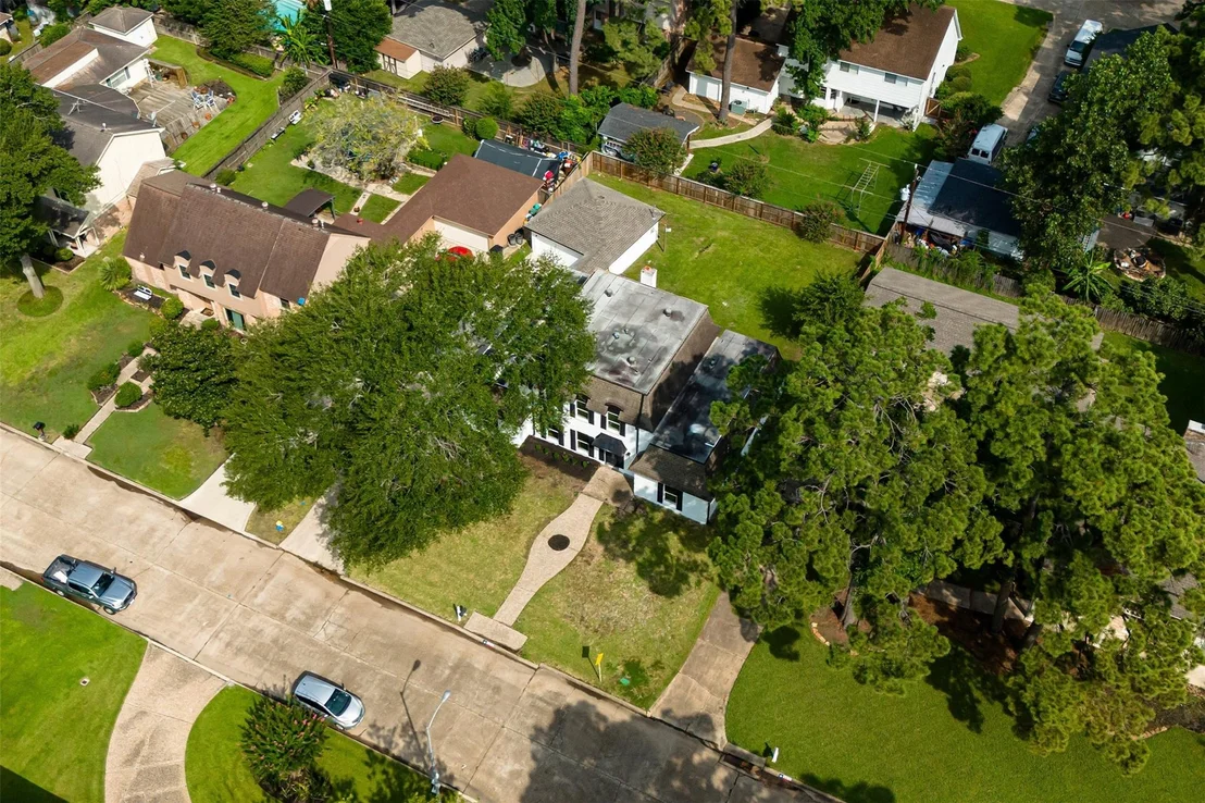 Photo of 5914 Havenwoods Drive