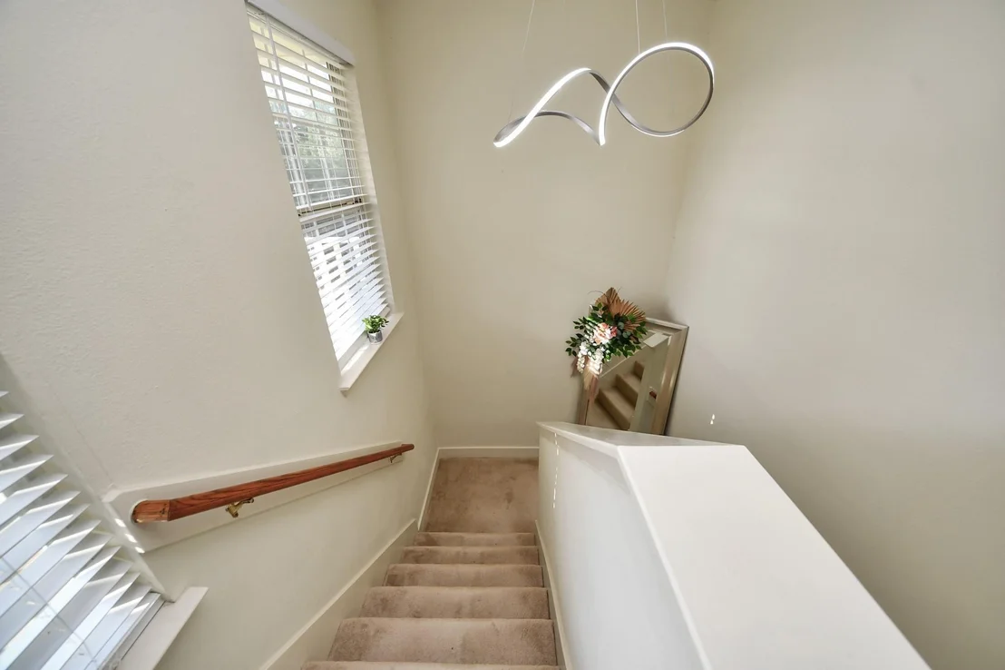Photo of 20826 Settlers Lake Cir N Circle