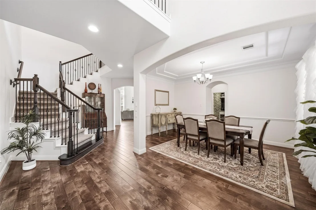 Photo of 17610 Strackfield Lane