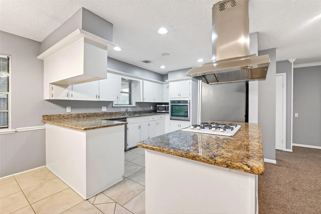 Photo of 12730 Eastbrook Drive