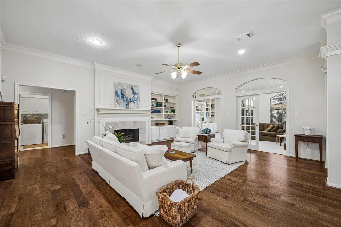 Photo of 1830 Breezin Court