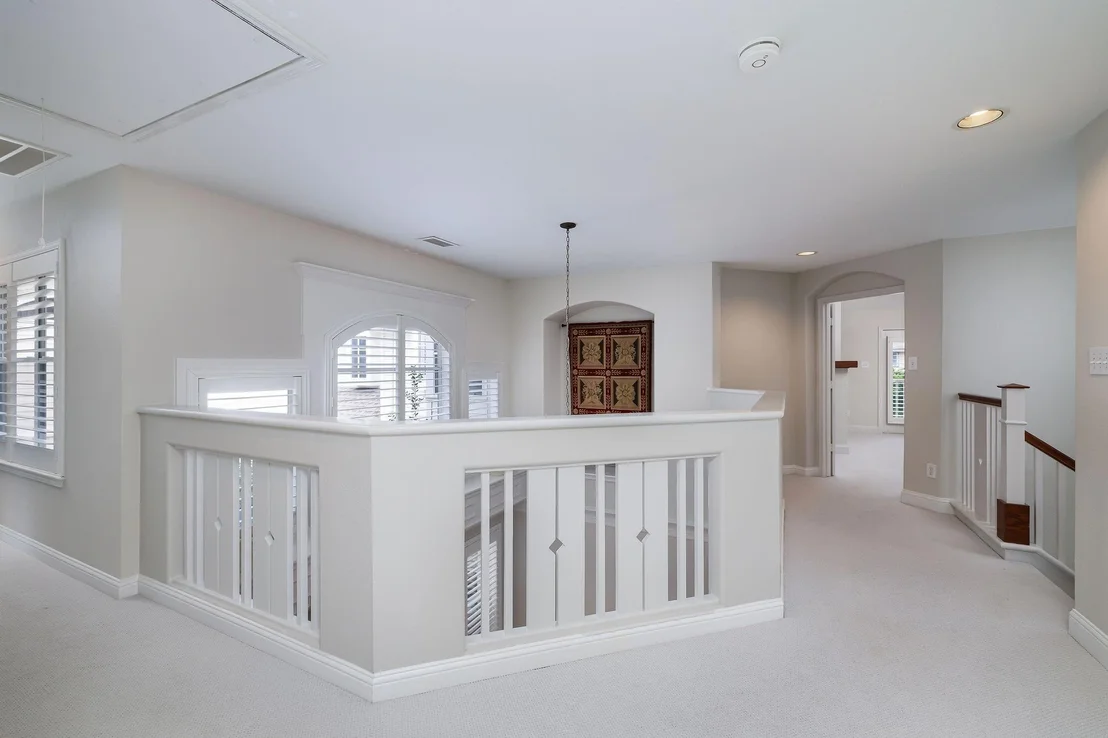 Photo of 18 Doeskin Place
