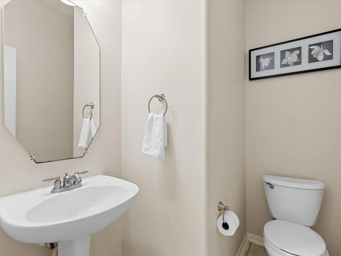 Photo of 7103 Uther Court