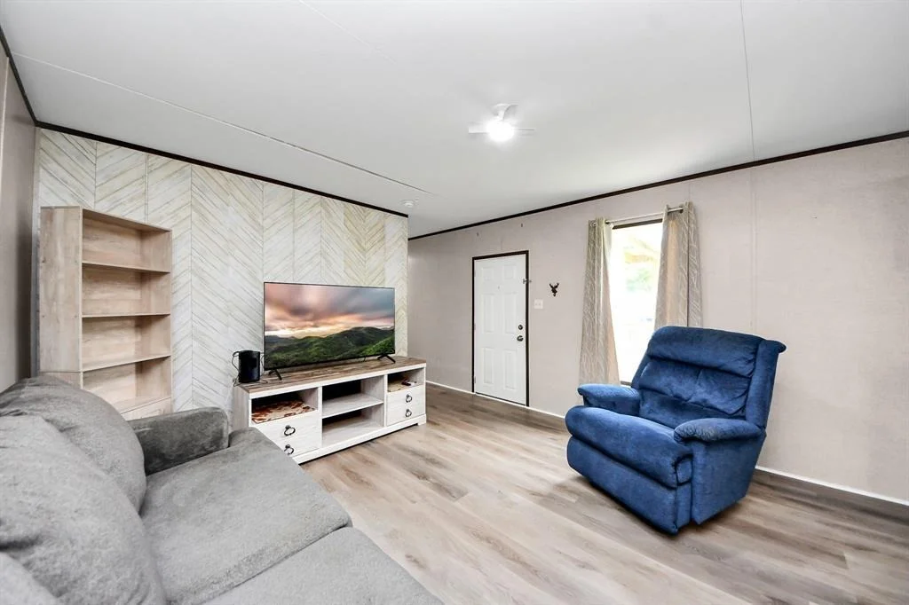 Photo of 25257 River Run Road
