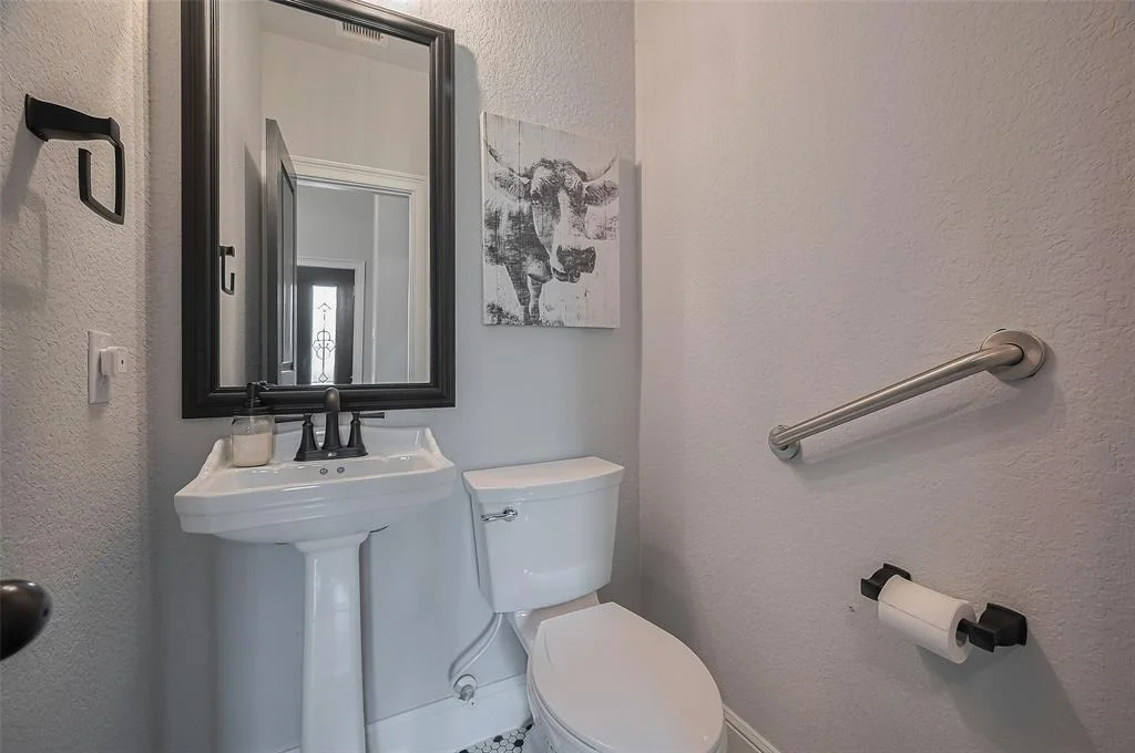 Photo of 6 Sagamore Ridge Place