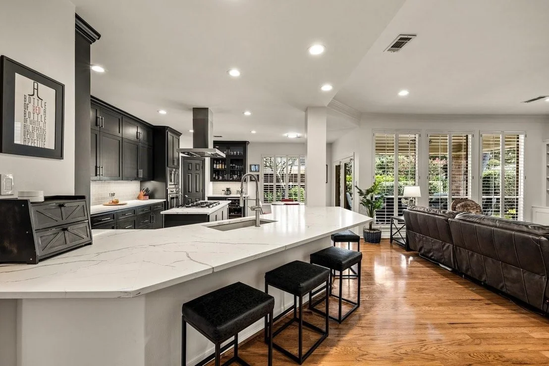 Photo of 4 Crestwood Circle