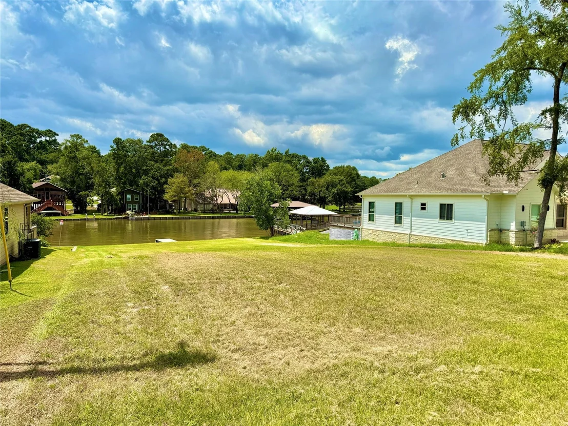 Photo of 299 Twin Magnolia