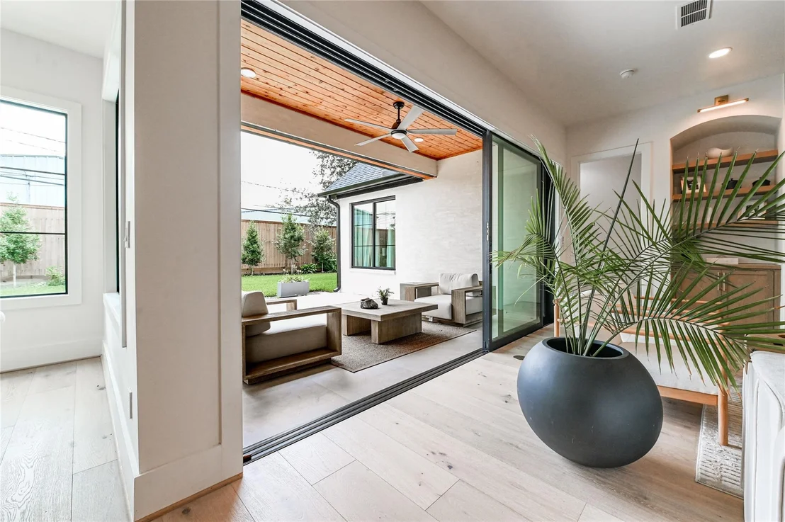Photo of 1506 Maux Drive