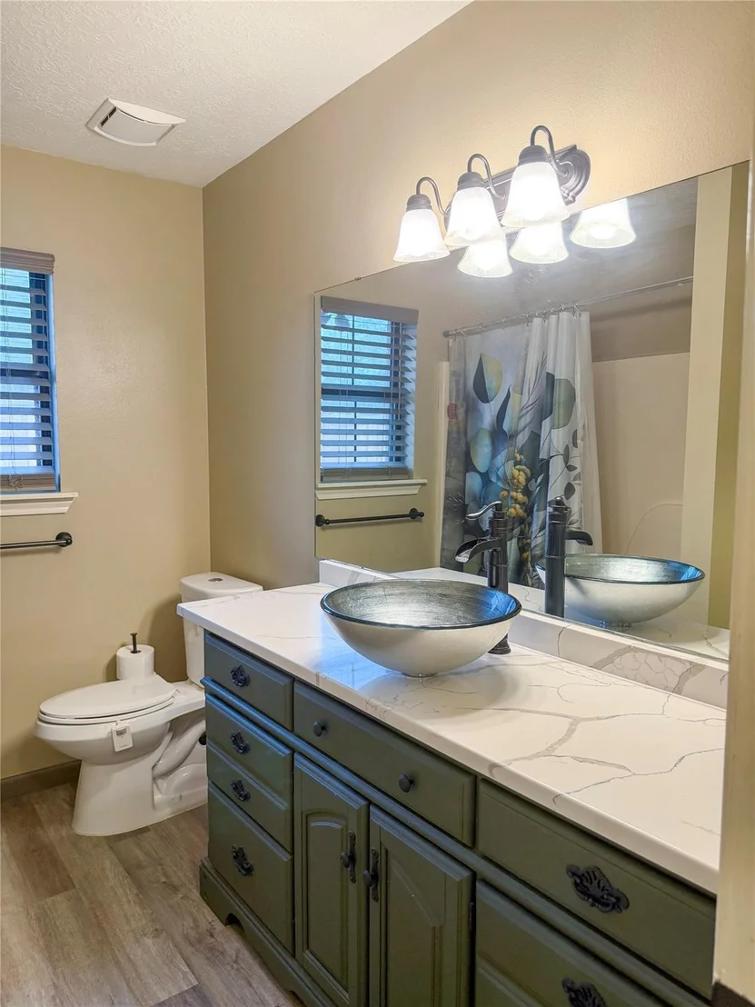 Photo of 1159 Carey Drive