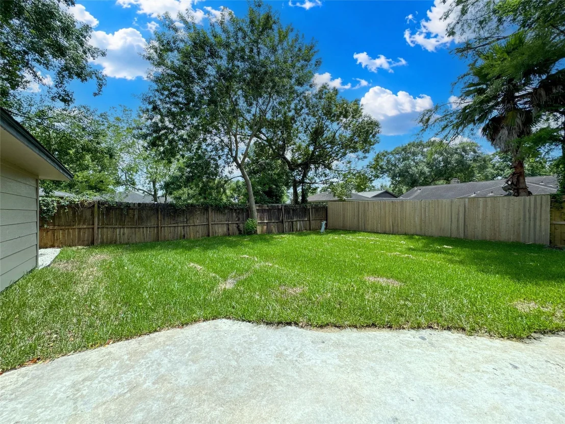 Photo of 16422 Brambling Drive