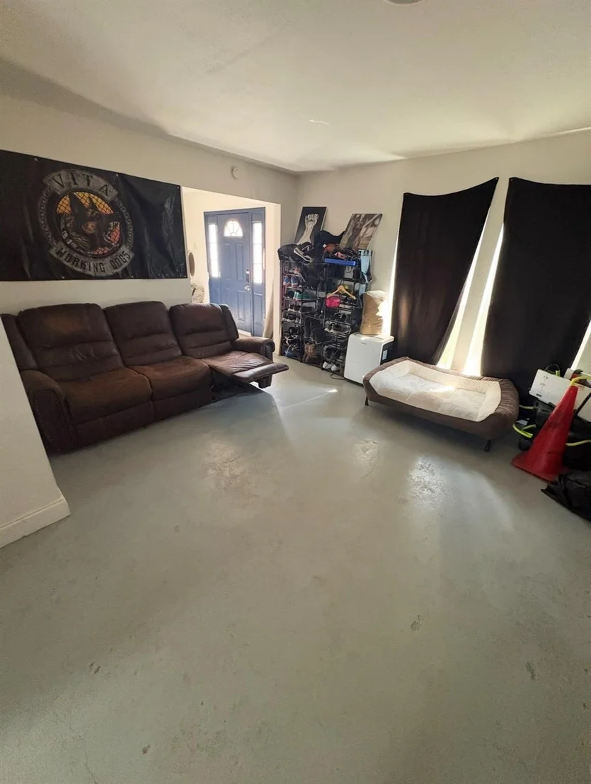 Photo of 18010 Brooknoll Drive