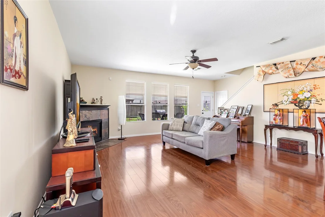 Photo of 12122 Landsdown Ridge Way