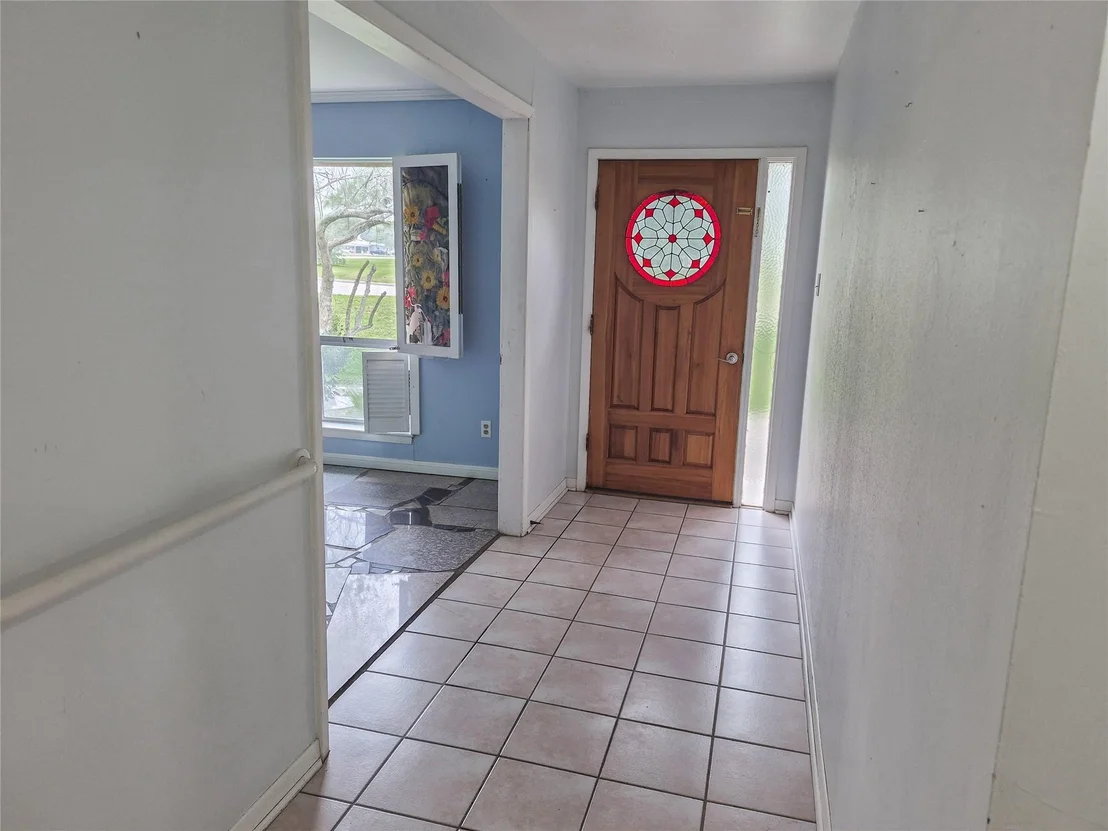 Photo of 102 Post Oak