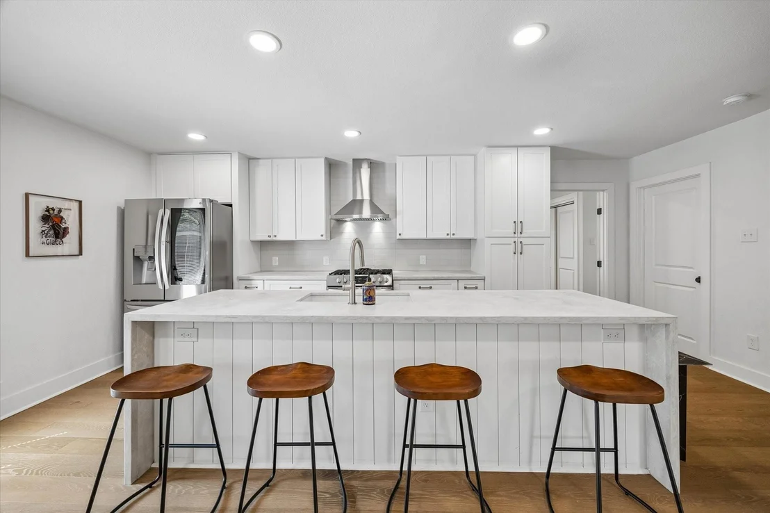 Photo of 2018 Libbey Drive
