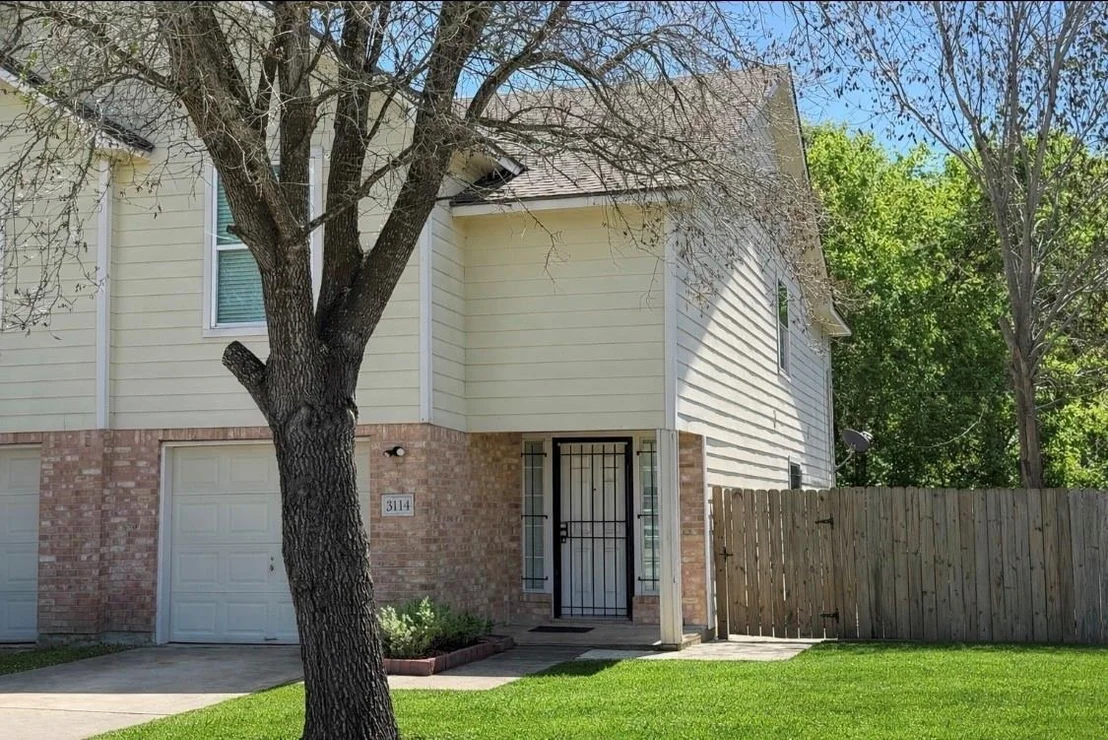 Photo of 3114 Bolt Street