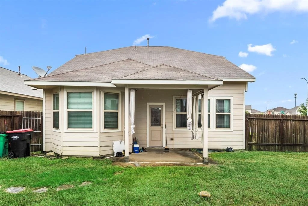 Photo of 9422 Cimarroncito Lane