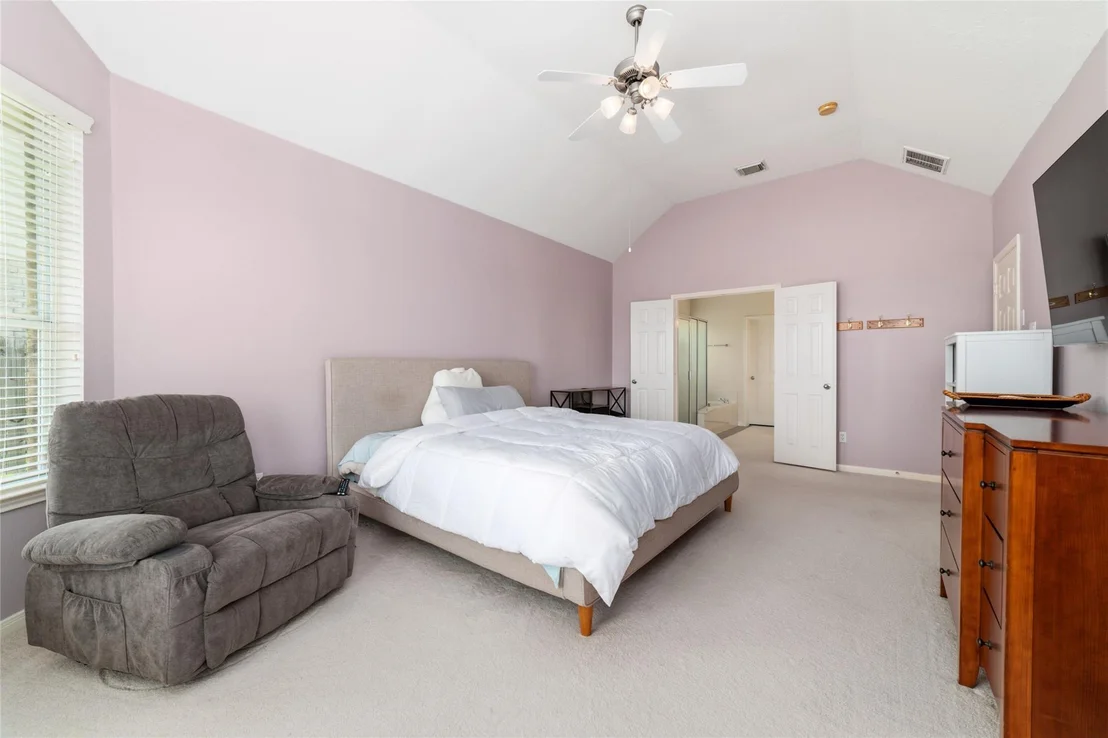 Photo of 8 Terra Bella