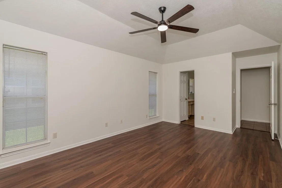 Photo of 7875 Joyce Lane
