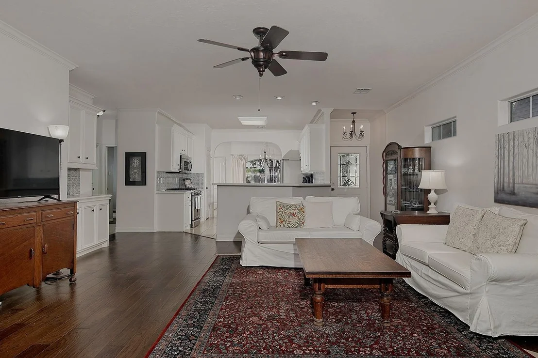 Photo of 642 Durham Drive