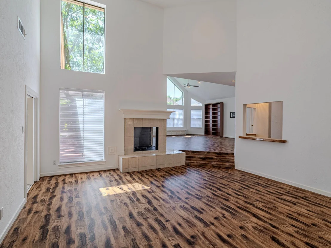 Photo of 3603 Springhill Lane