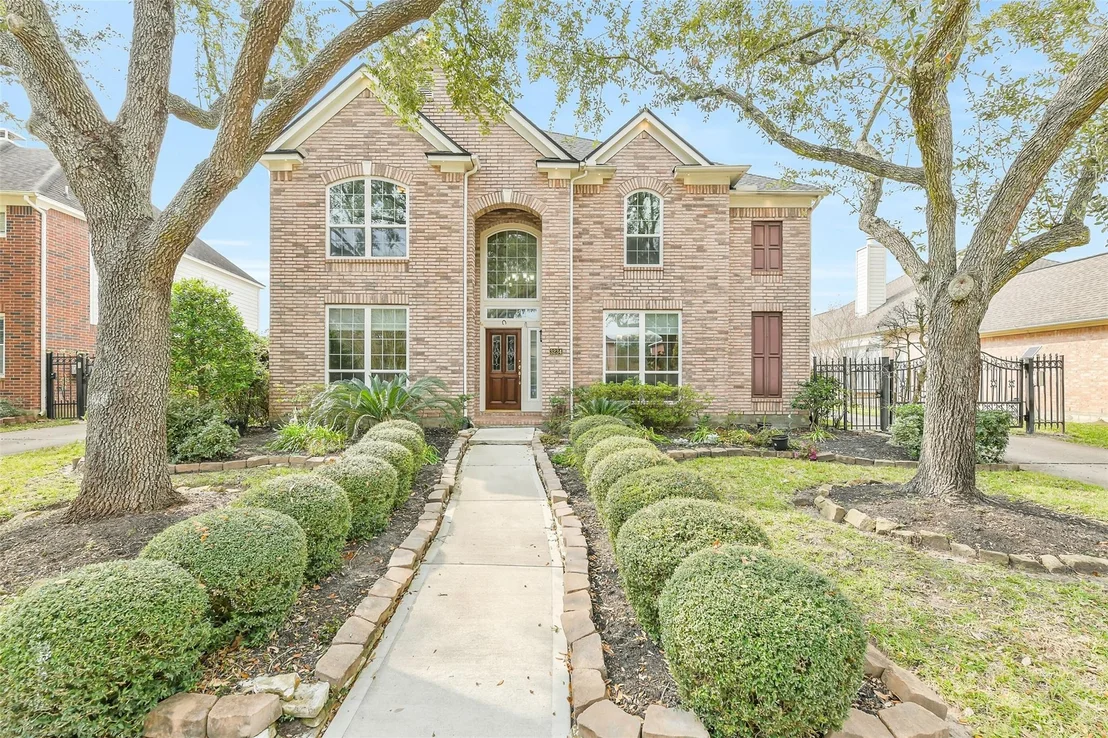 Photo of 3234 Shadowleaf Drive