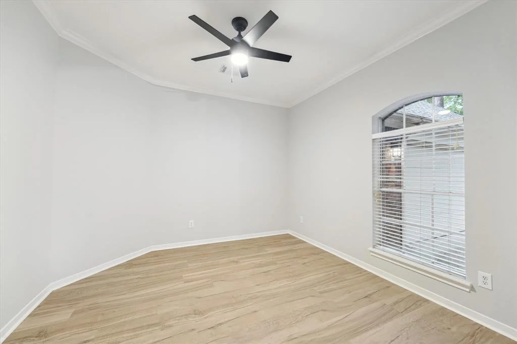 Photo of 38 E Knightsbridge Drive