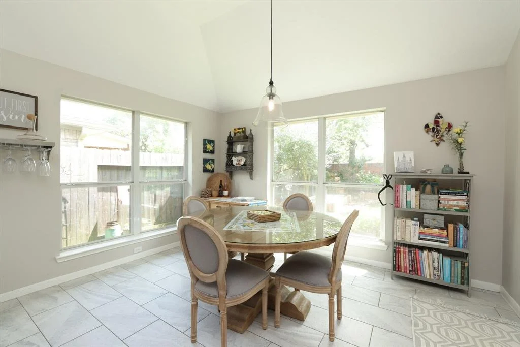 Photo of 9231 Fernwillow Drive
