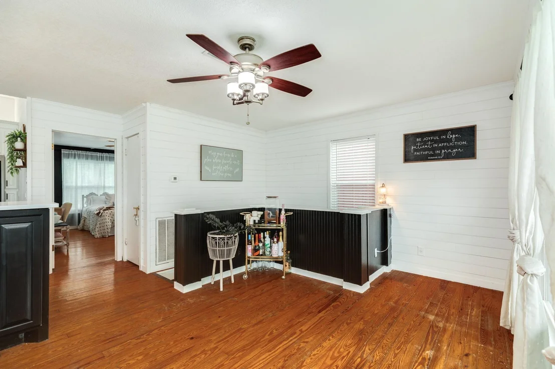 Photo of 6840 County Road 659