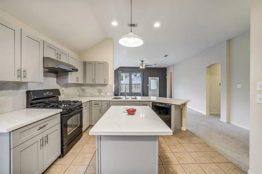 Photo of 7111 Cornflower Lane