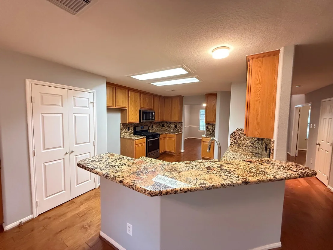 Photo of 19522 Fernhaven Drive