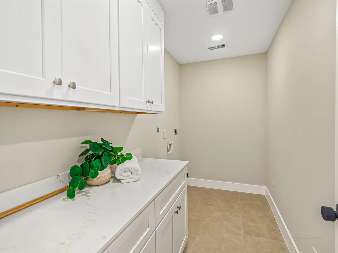 Photo of 2014 Elmgate Drive
