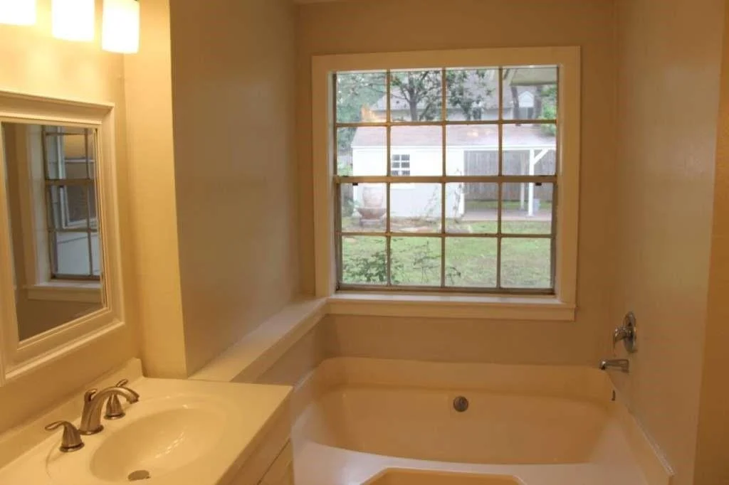 Photo of 4906 Havenwoods Drive