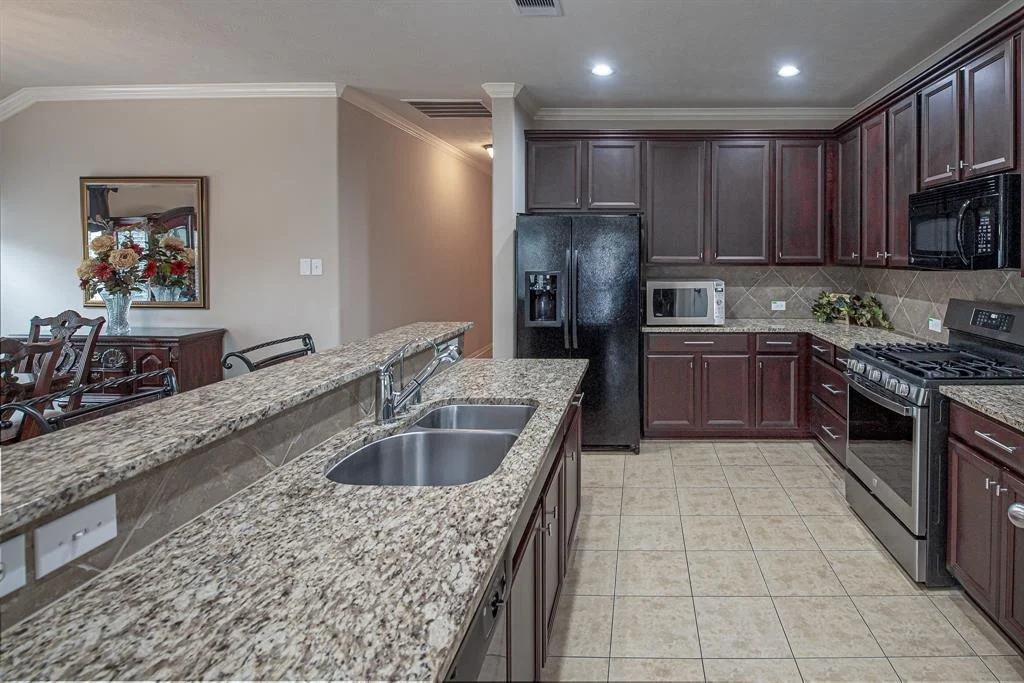 Photo of 522 Arbor Green Lane