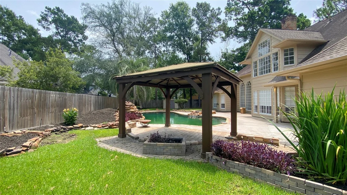 Photo of 1810 Seven Maples Drive
