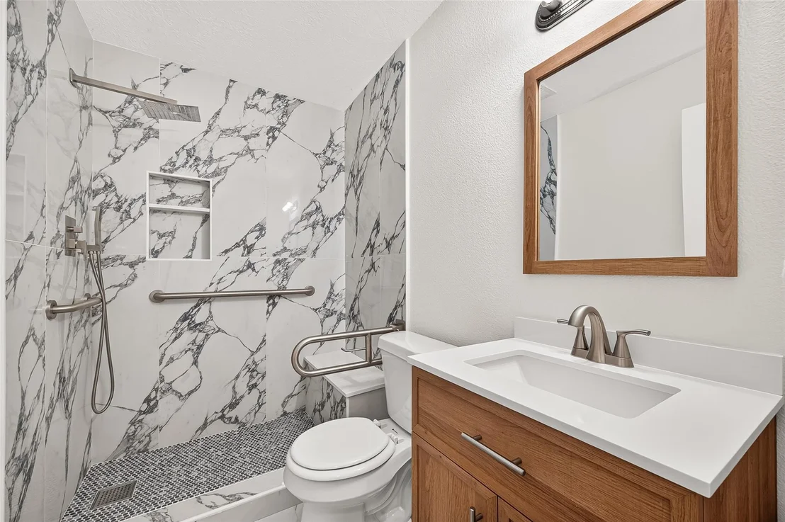 Photo of 6718 Bluebottle Lane