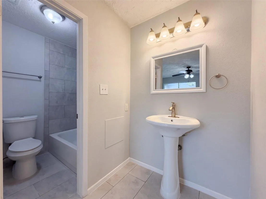 Photo of 23110 Pennsgrove Road