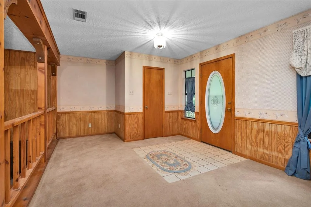Photo of 24614 Spruce