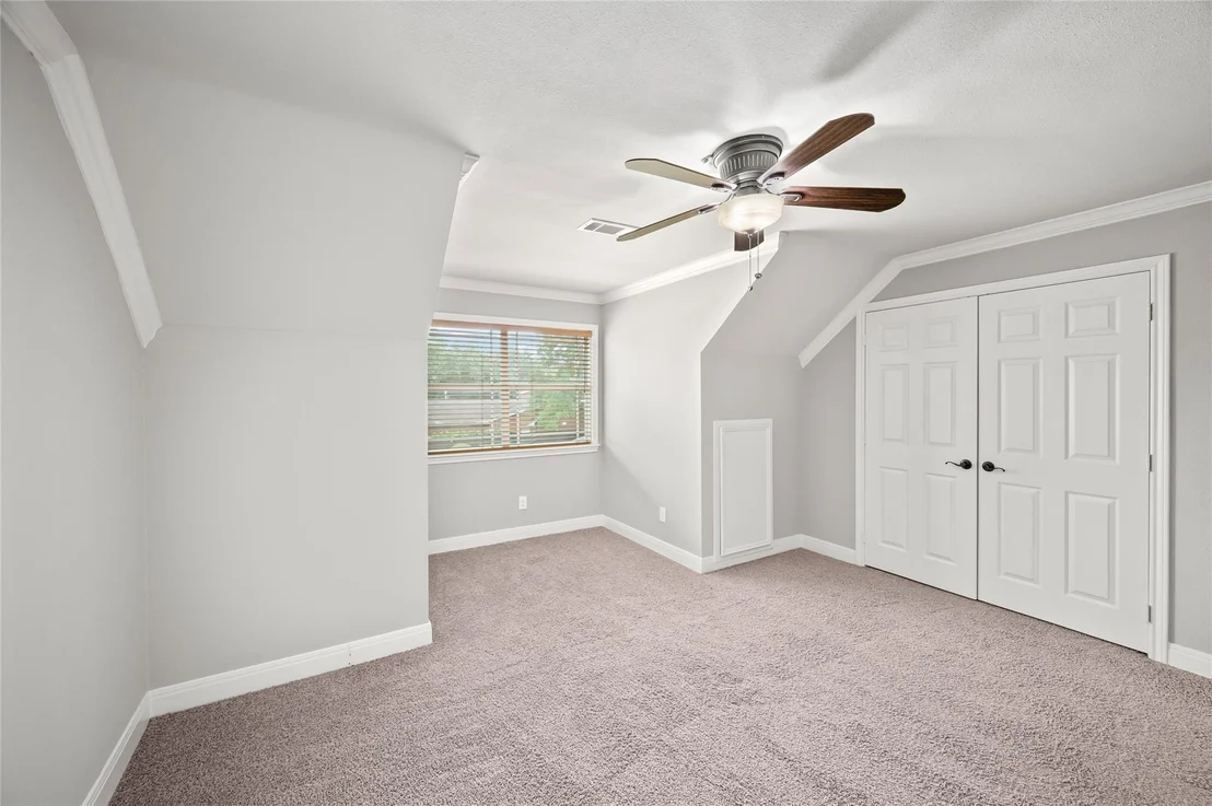 Photo of 2409 Taylor Lane
