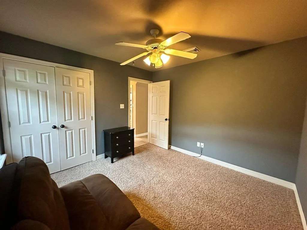Photo of 1040 Cardinal Drive