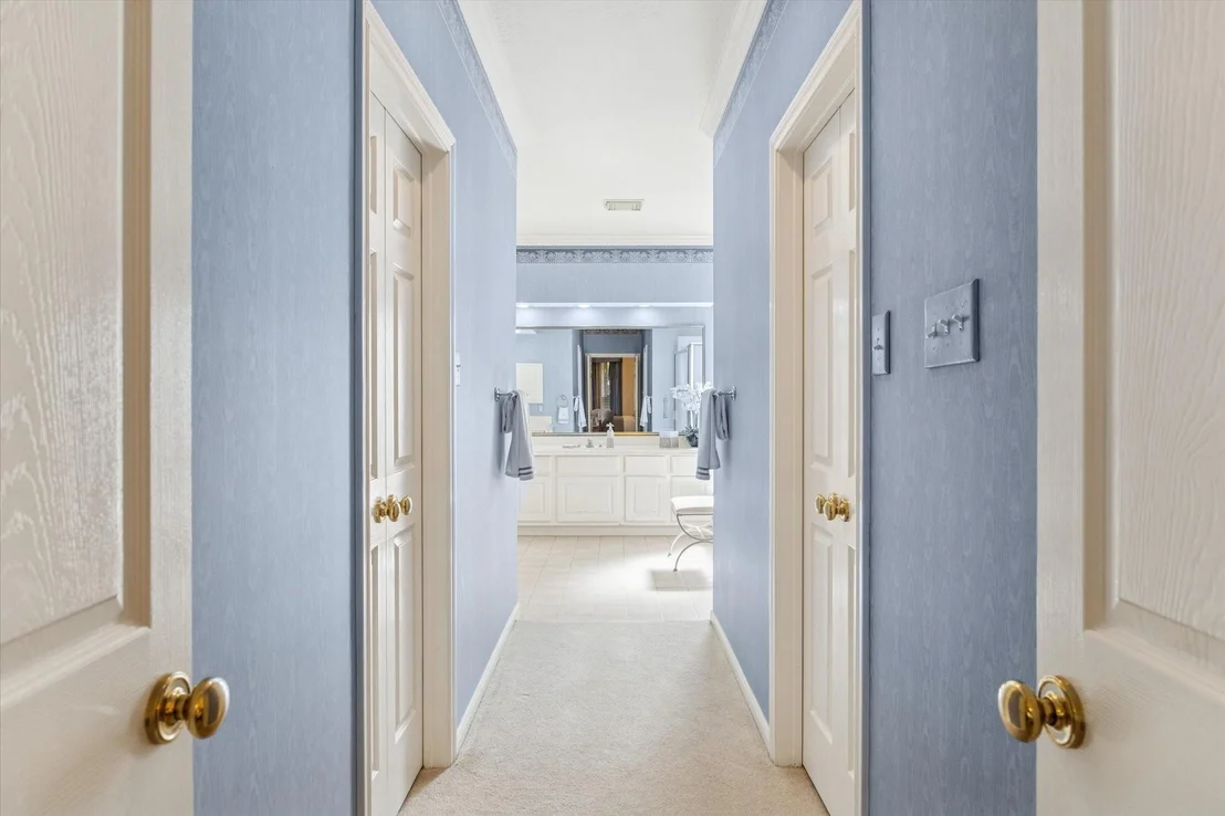 Photo of 13810 Senca Park Drive
