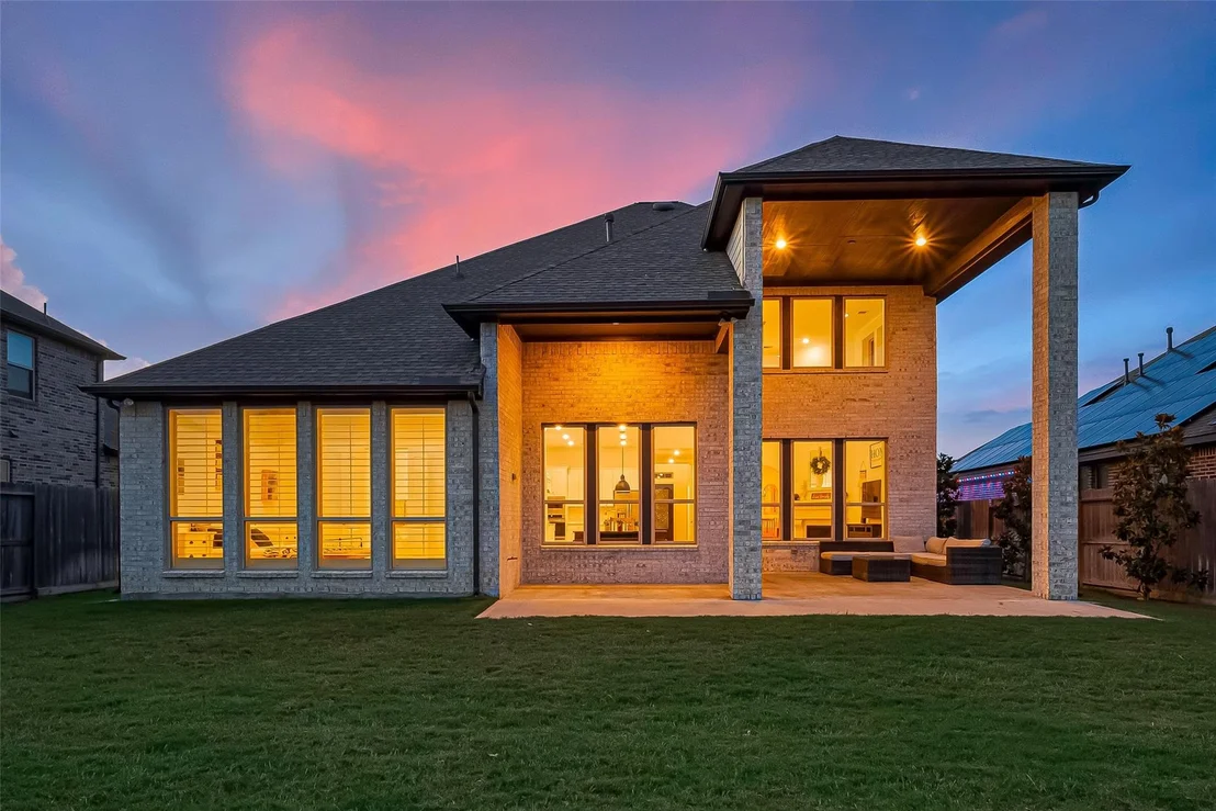 Photo of 18003 Winding Willow Oak Way