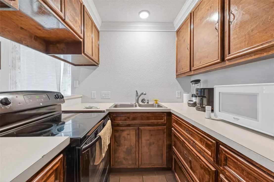 Photo of 8023 Pool Hill Road