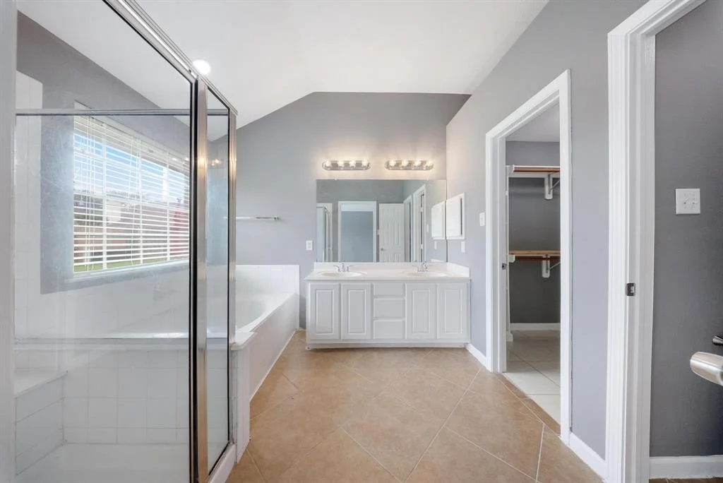 Photo of 17519 Canton Forest Lane