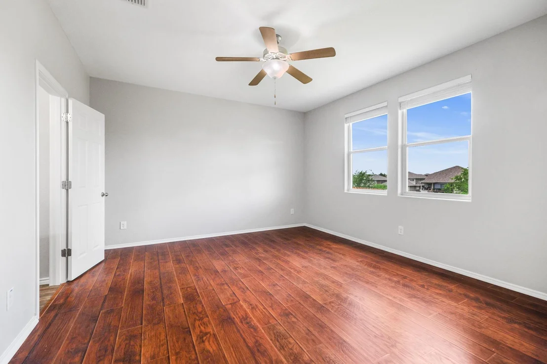 Photo of 3103 Thunder Gulch