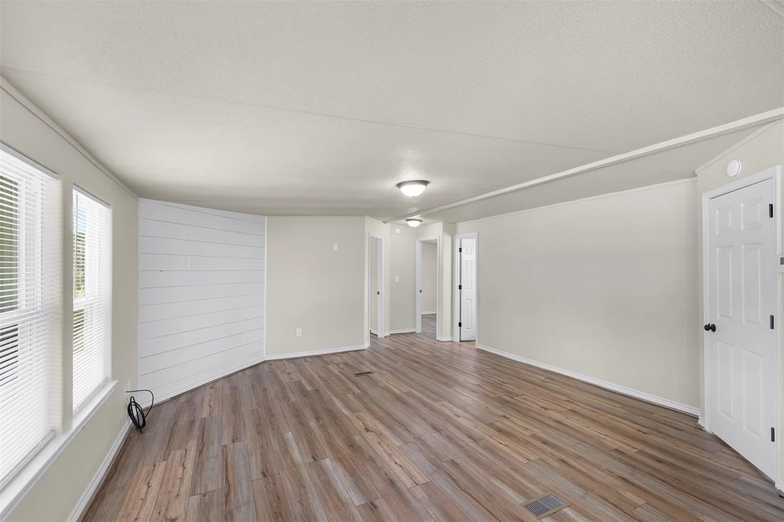 Photo of 7441 County Road 144