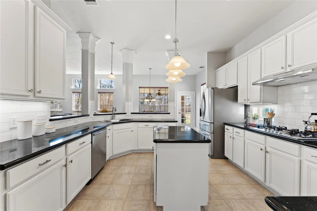 Photo of 14111 Chartley Falls Drive