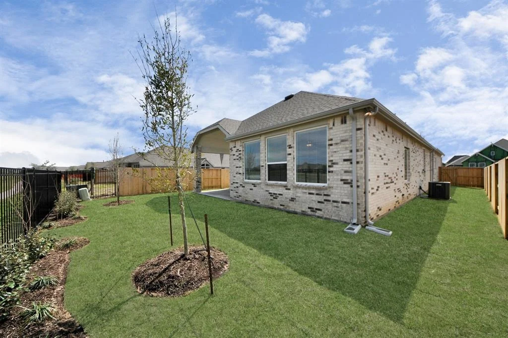Photo of 4727 Vaughan Way