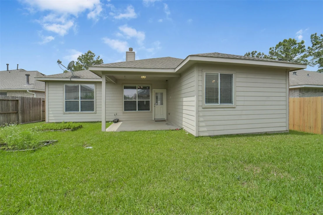 Photo of 25811 Sundrop Meadows Lane